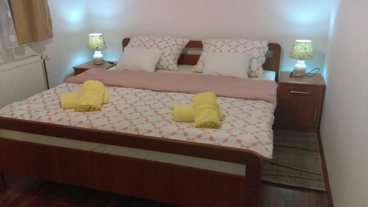 Apartment Petrovic Slunj Dış mekan fotoğraf