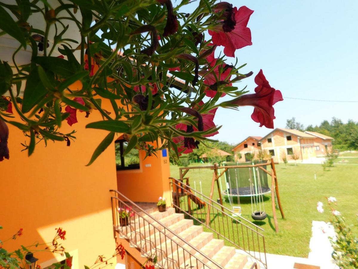 Apartment Petrovic Slunj Dış mekan fotoğraf